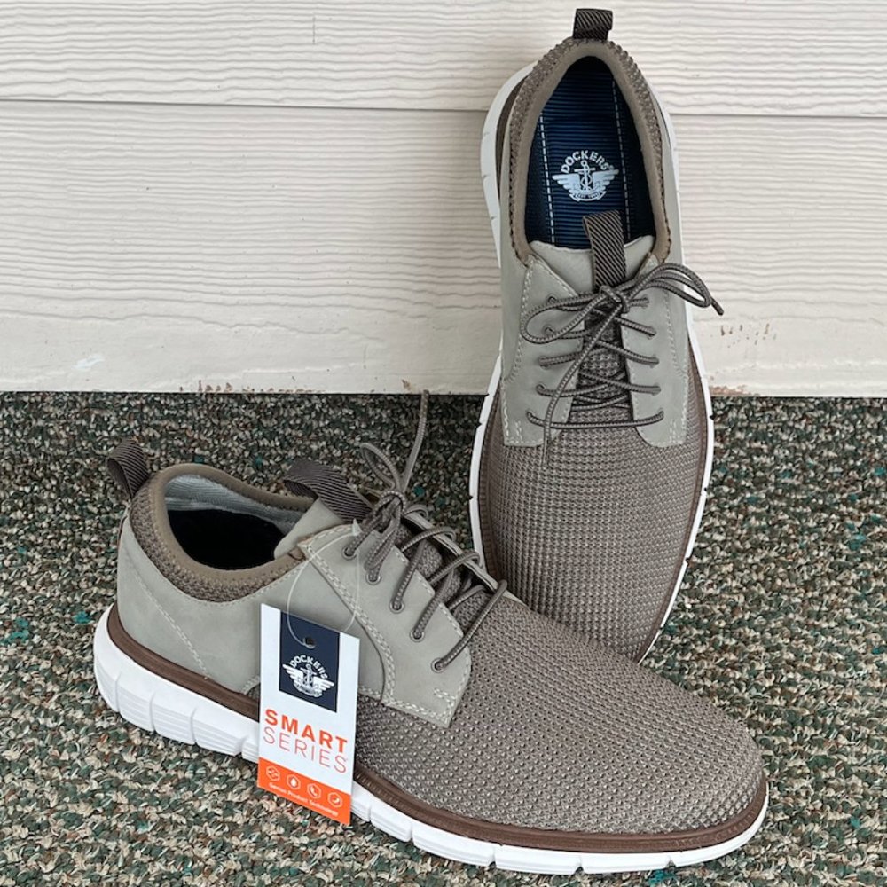 NWT Men's Dockers Calhoun Lace-up shoe, size 7.5 (or 9.5!)